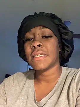 Foreignthababyy online show from September 26, 2025, 1:15 pm