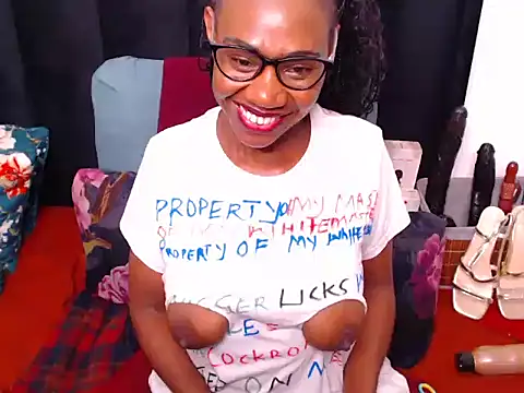 sexybootylicious online show from January 14, 2025, 9:35 am