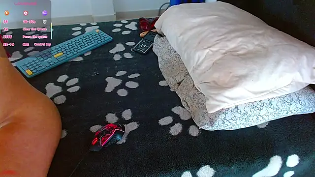 Snapshot of jaramilloali chatting on February 6, 2026, 5:16 pm jaramilloali online show from February 6, 2026, 5:16 pm