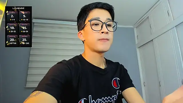 tom Howard online show from September 9, 2025, 3:06 am