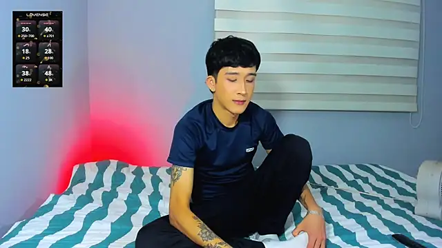 tom Howard online show from November 16, 2025, 2:06 am