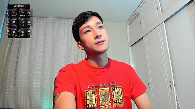 Snapshot of tom_Howard chatting on July 22, 2026, 8:44 pm tom Howard online show from July 22, 2026, 8:44 pm
