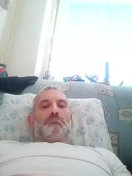 Snapshot of Markmarak chatting on June 14, 2026, 10:28 am Markmarak online show from June 14, 2026, 10:28 am