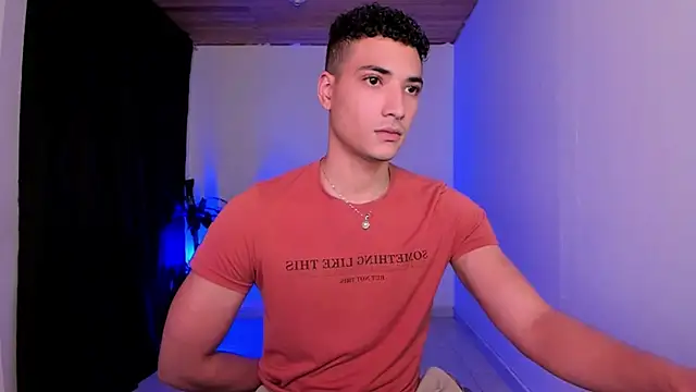 MitchellXD online show from December 15, 2025, 1:21 am