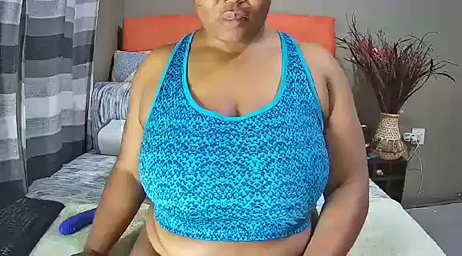 Snapshot of missboobsxx chatting on March 9, 2025, 4:33 pm missboobsxx online show from March 9, 2025, 4:33 pm