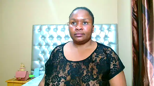 Snapshot of missboobsxx chatting on October 6, 2025, 5:54 pm missboobsxx online show from October 6, 2025, 5:54 pm