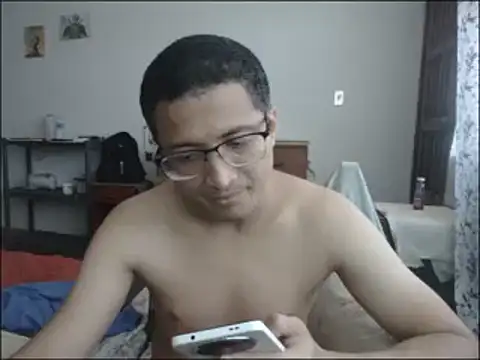 Mghty-cockl88 online show from March 17, 2025, 2:23 pm