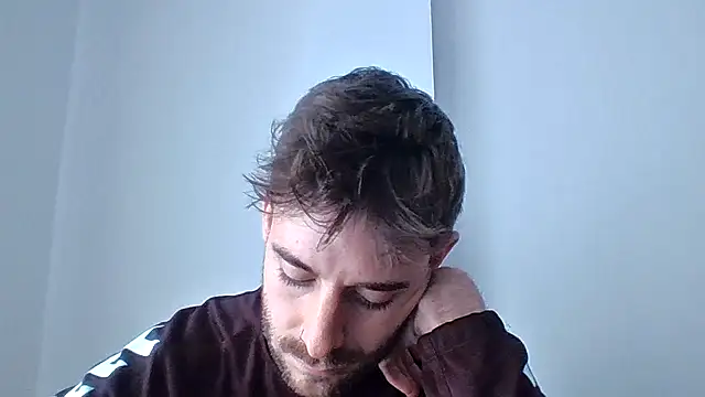 Snapshot of vargas90 chatting on February 11, 2025, 10:37 am vargas90 online show from February 11, 2025, 10:37 am
