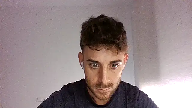 vargas90 online show from October 24, 2025, 10:22 am