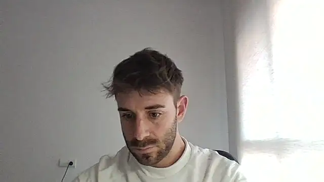 vargas90 online show from February 2, 2026, 11:31 am