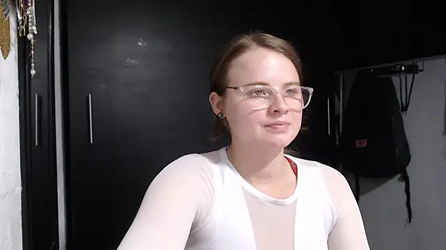 HellenMiyer1111 online show from February 24, 2025, 12:09 am