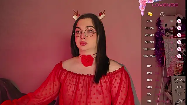 YsabellViveris online show from December 19, 2024, 11:07 am