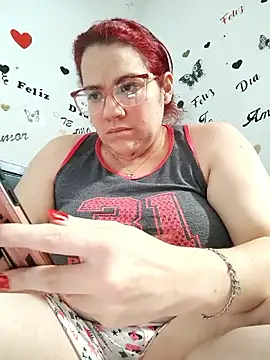 karlythothxh online show from February 18, 2026, 8:16 pm