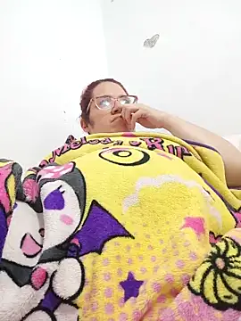 karlythothxh online show from April 8, 2026, 11:59 pm