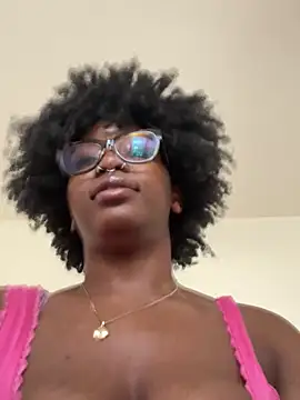 mochamimi online show from March 24, 2026, 8:14 pm