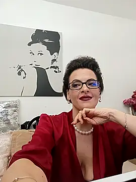 RebeccaNoble online show from February 9, 2026, 8:02 pm