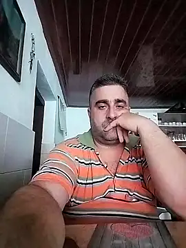 Snapshot of ADRIAN_ADI40 chatting on December 17, 2025, 11:27 am ADRIAN ADI40 online show from December 17, 2025, 11:27 am