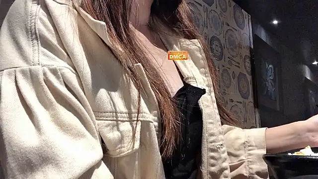 Tw Zoella online show from December 4, 2024, 4:21 am