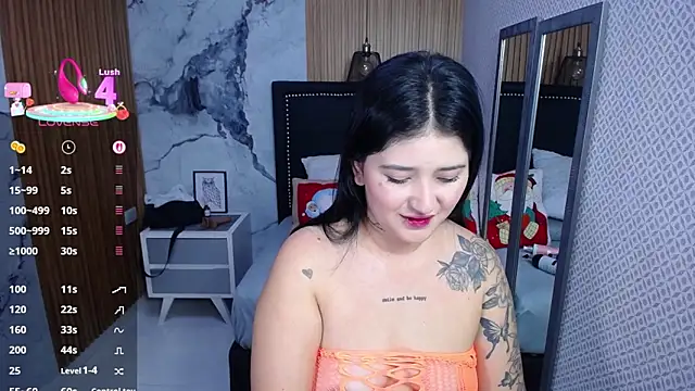 BIANCAROY1 online show from December 4, 2025, 12:14 pm