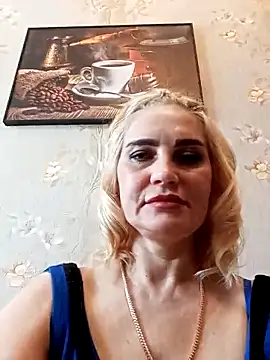 JennyOMay online show from April 14, 2026, 3:56 am