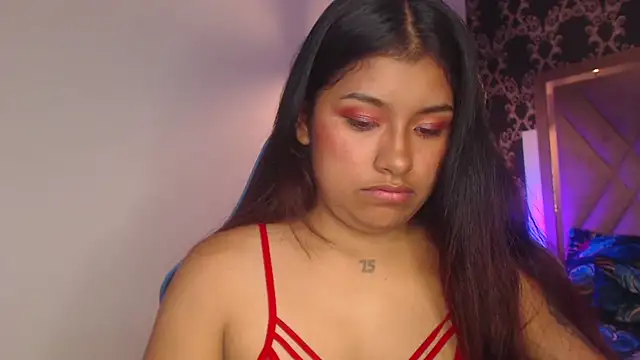 Snapshot of ChantalPetit chatting on November 8, 2025, 3:12 pm ChantalPetit online show from November 8, 2025, 3:12 pm