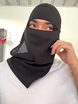 radiagazali online show from November 4, 2025, 6:40 pm