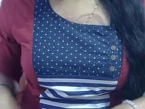 Your wild Dia online show from December 15, 2025, 4:39 am