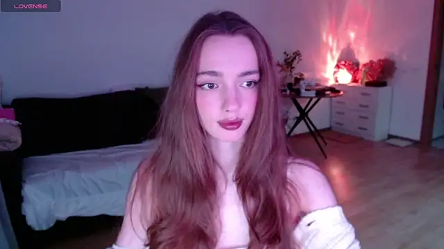 Weeissy online show from December 9, 2024, 10:20 pm