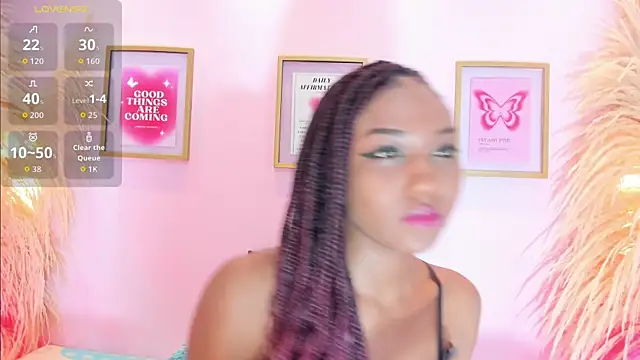 EmmySweett online show from October 4, 2025, 8:07 pm