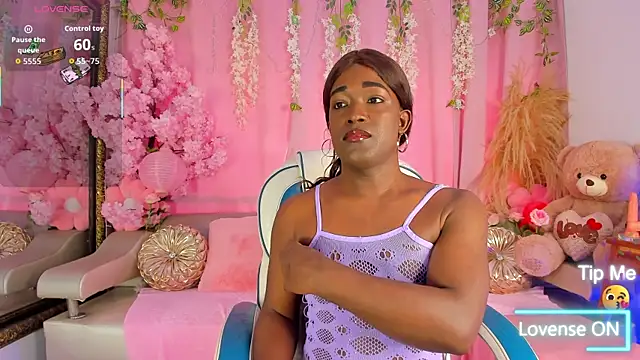 SammyGirlTS online show from November 29, 2025, 12:30 pm