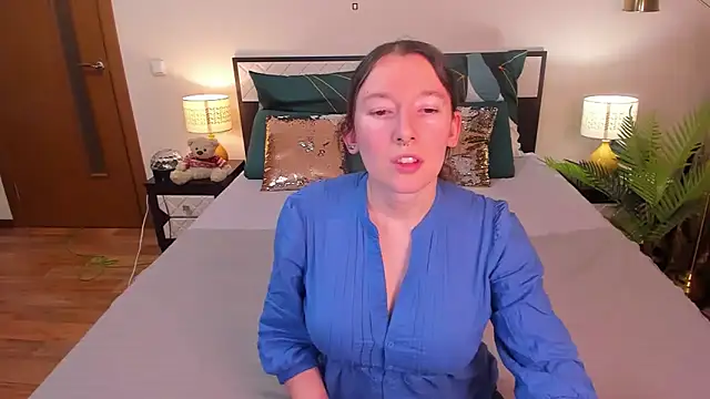 CatherineWalls online show from February 26, 2026, 3:49 am