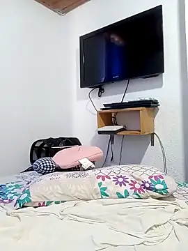 Vicky Rosse online show from February 10, 2025, 7:07 pm