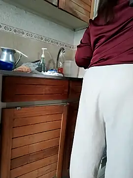 Vicky Rosse online show from March 17, 2026, 7:28 pm