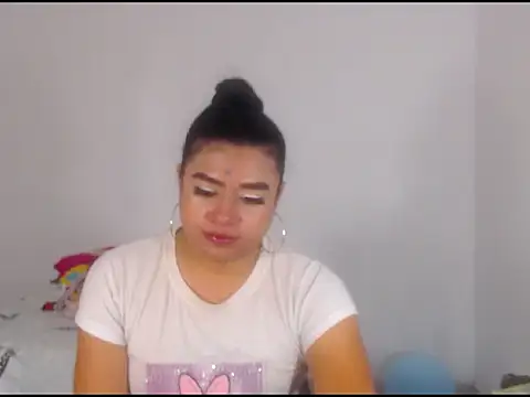 katrinawillff online show from March 12, 2026, 4:46 pm