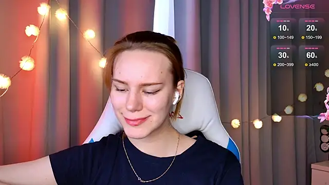 Ramona    online show from February 13, 2025, 12:43 pm