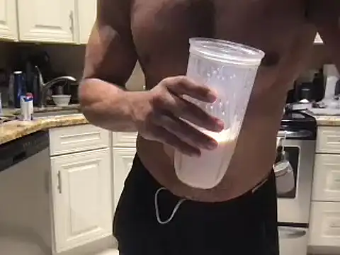 BigGuyMuscle online show from March 14, 2025, 2:20 am