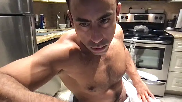 BigGuyMuscle online show from November 4, 2025, 7:18 am