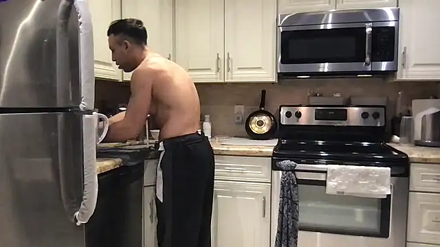 BigGuyMuscle online show from January 31, 2026, 8:51 pm