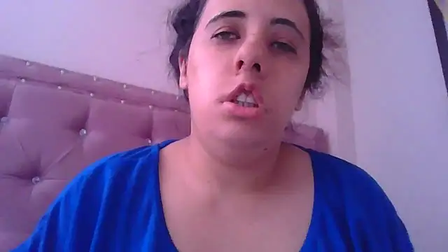 annarose19 online show from October 6, 2025, 4:48 pm