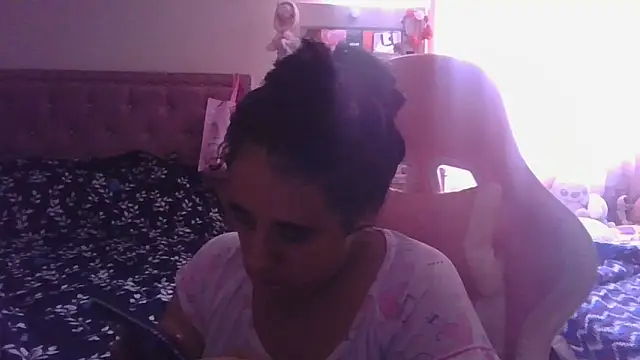 Snapshot of annarose19 chatting on April 27, 2026, 6:50 pm annarose19 online show from April 27, 2026, 6:50 pm