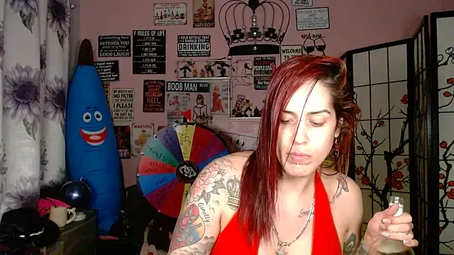 Snapshot of latinacubana chatting on February 1, 2026, 8:57 am latinacubana online show from February 1, 2026, 8:57 am