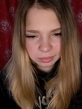 Zuli Kiska online show from December 2, 2025, 8:19 am