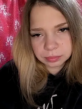 Zuli Kiska online show from December 5, 2025, 6:44 am