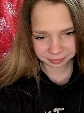 Zuli Kiska online show from April 9, 2026, 6:19 am