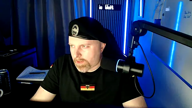 Snapshot of DerPornoPete chatting on May 10, 2026, 12:16 am DerPornoPete online show from May 10, 2026, 12:16 am