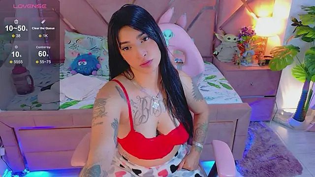 natalia-888 online show from October 26, 2025, 3:12 am