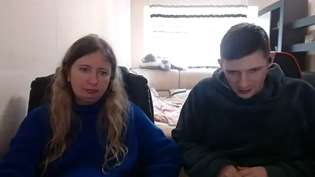 PeterAndJen online show from March 14, 2025, 5:46 pm