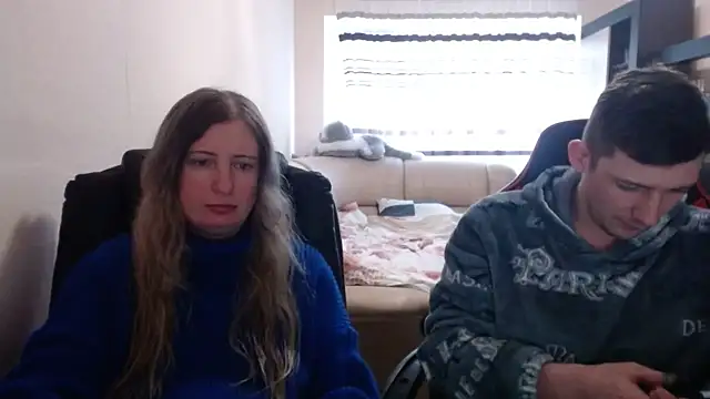 PeterAndJen online show from March 17, 2025, 6:21 pm