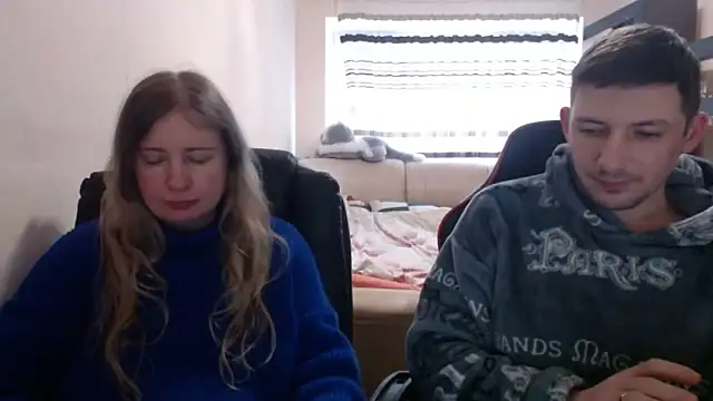 PeterAndJen online show from March 19, 2025, 6:14 am