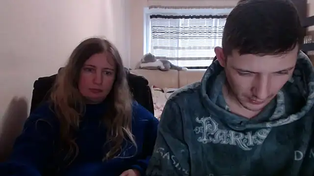 PeterAndJen online show from March 19, 2025, 3:29 pm